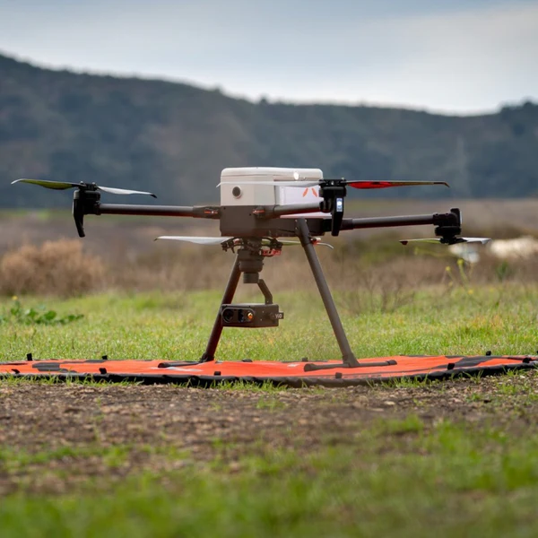 Inspired Flight IF800 Tomcat Quadcopter Base Bundle - Image 6