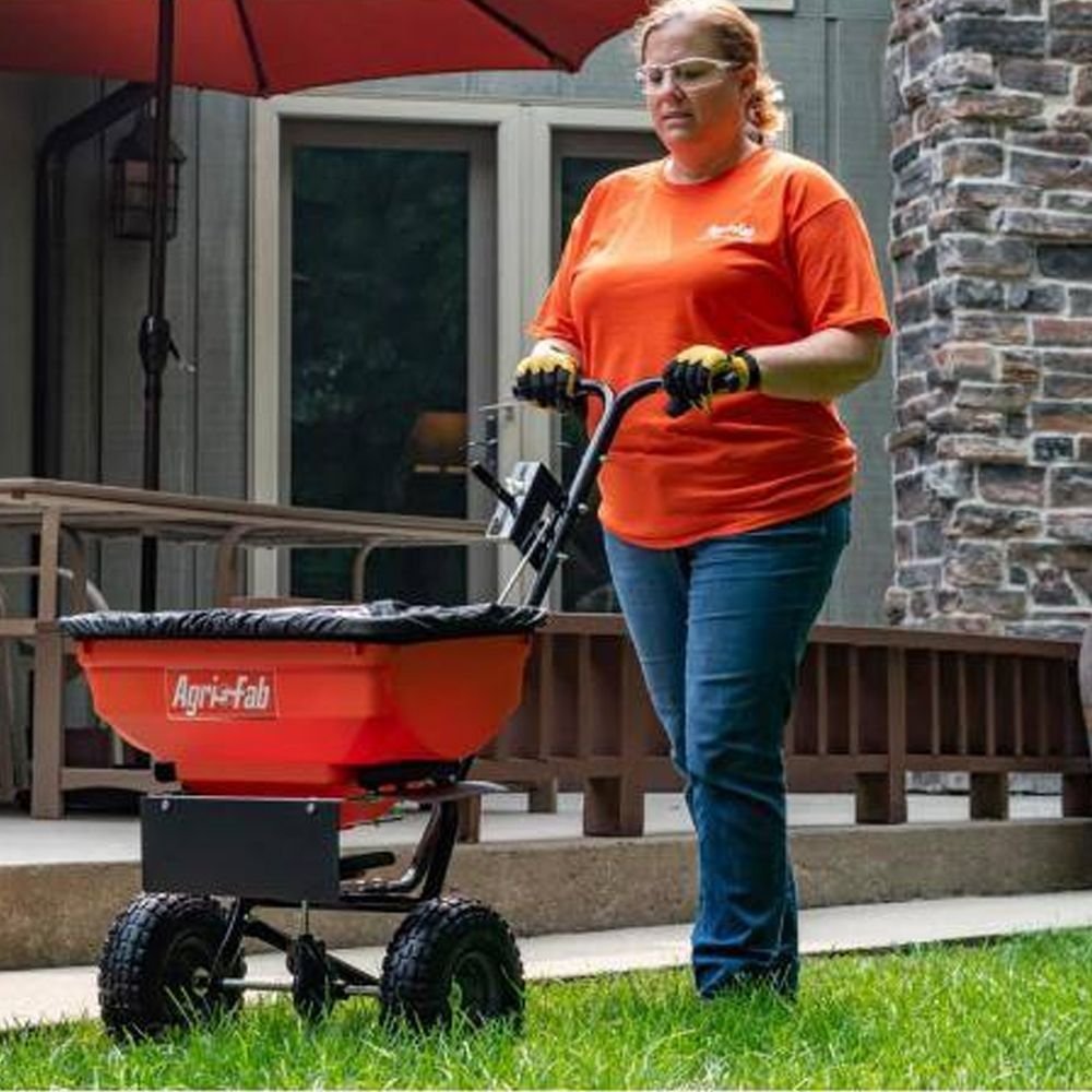 Alternative view of Agri-Fab 45-0575 38kg / 85lb Ice Melt Push-Type Broadcast Spreader